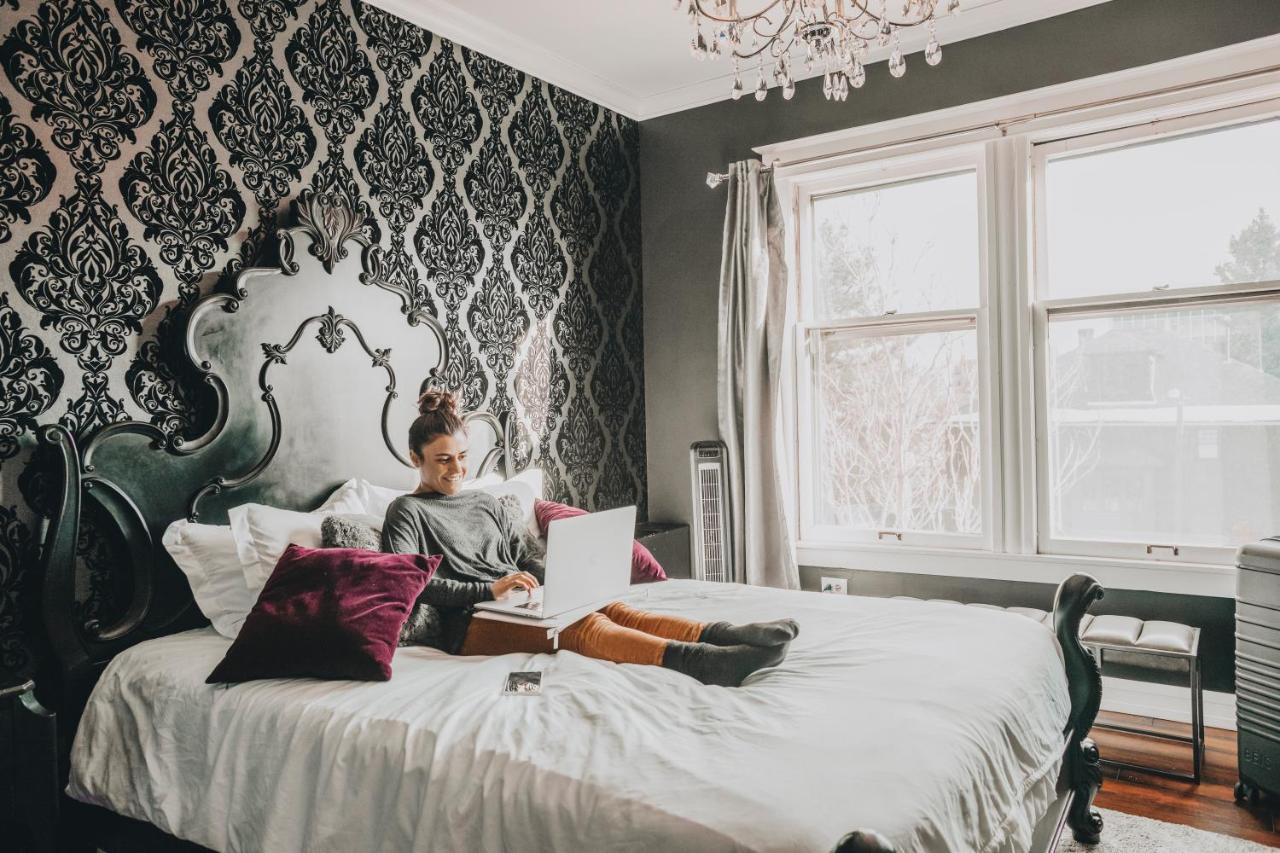 Ember Hostel Denver Bagian luar foto